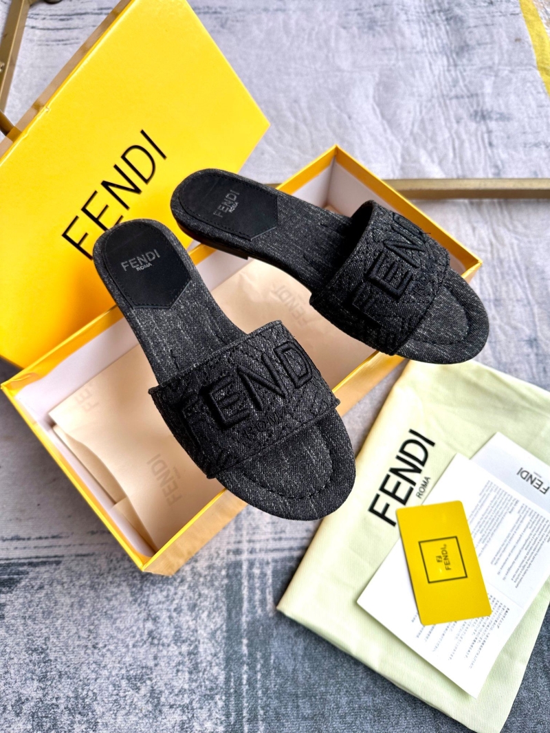 Fendi Slippers